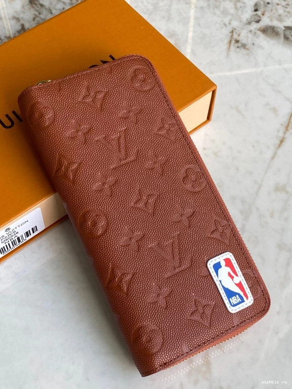 WIS WALLET LOUIS ZIPPY VUITTON LVXNBA 1126